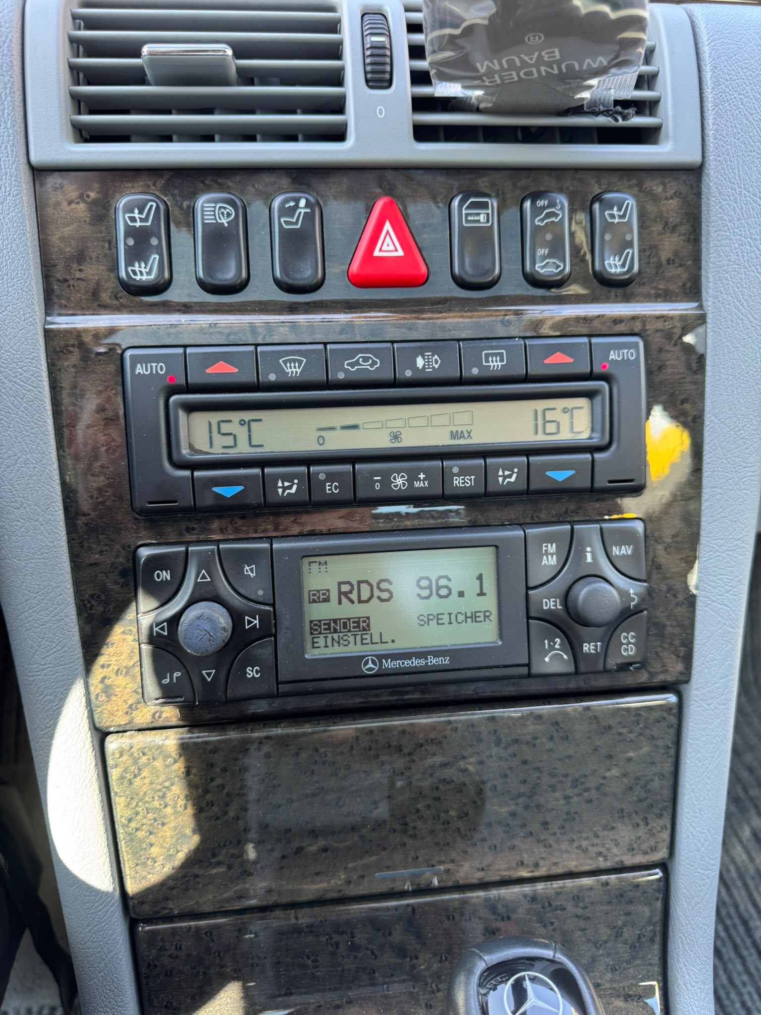 MERCEDES-BENZ E 430 Avantgarde Automatic-image-13