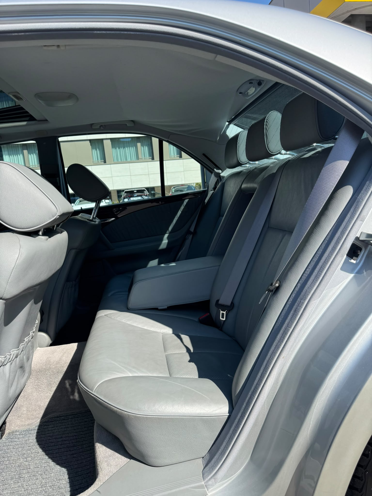 MERCEDES-BENZ E 430 Avantgarde Automatic-image-11
