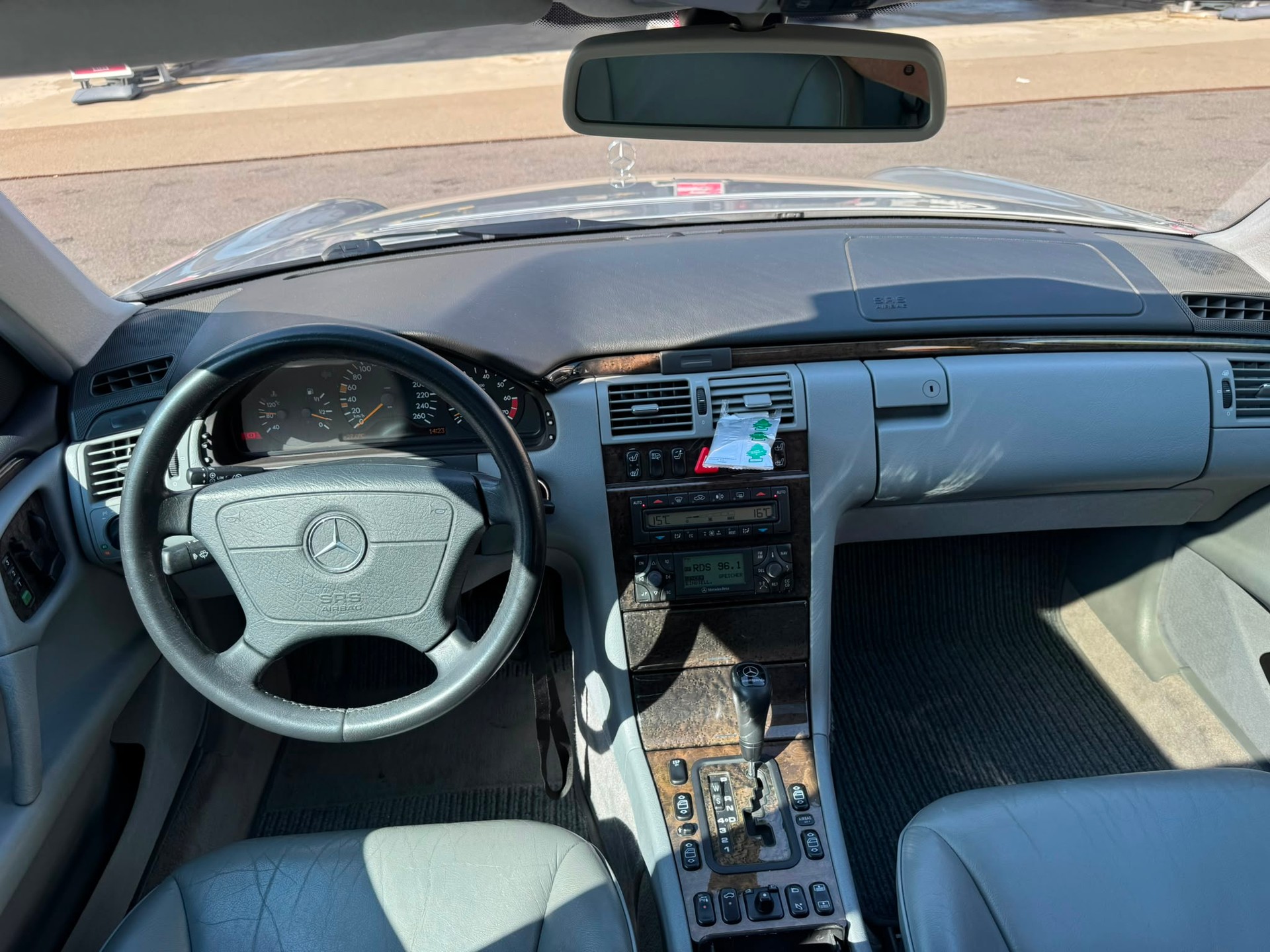 MERCEDES-BENZ E 430 Avantgarde Automatic-image-7