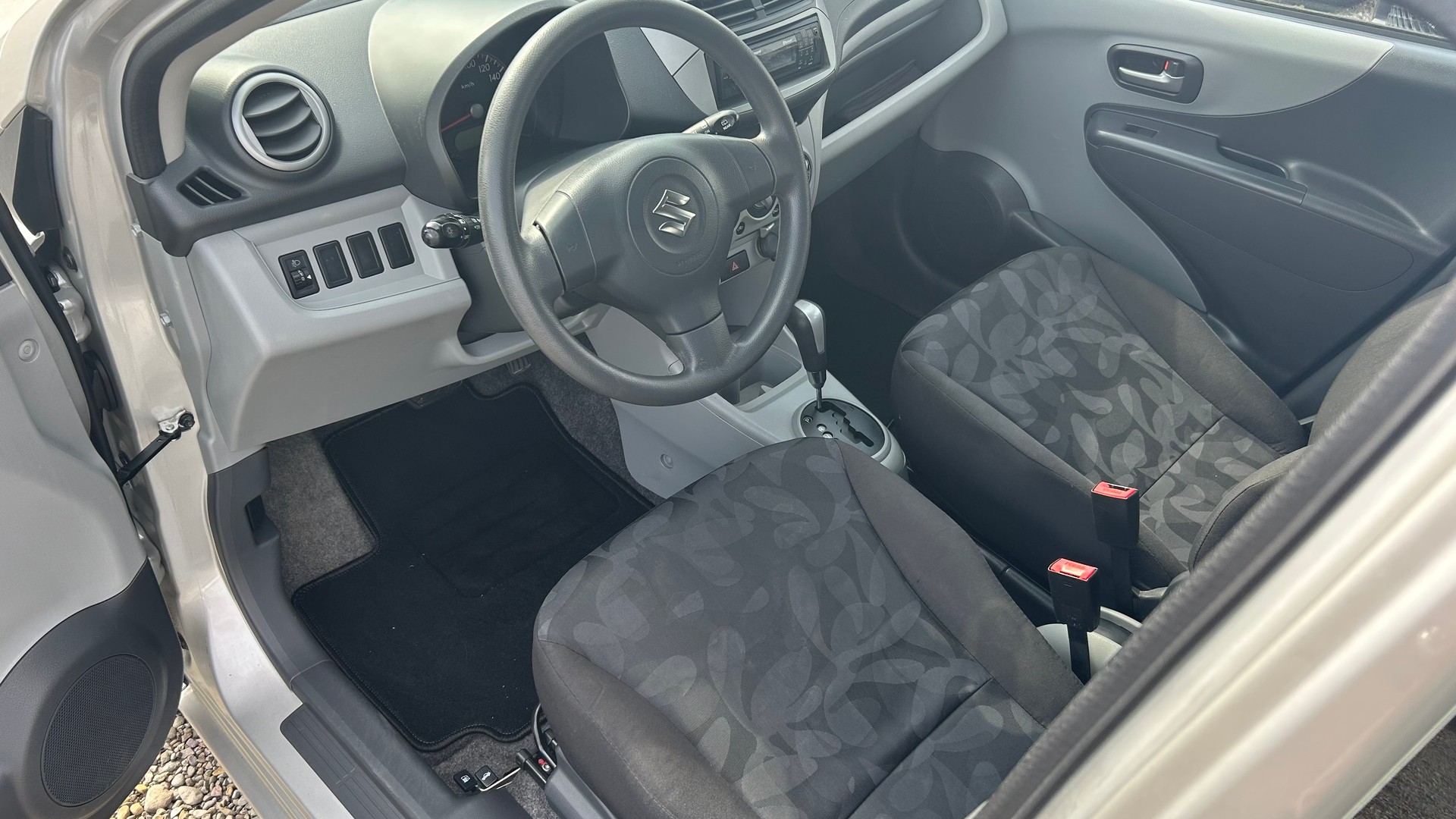 SUZUKI Alto 1.0 GL Automatic-showroom-element-1