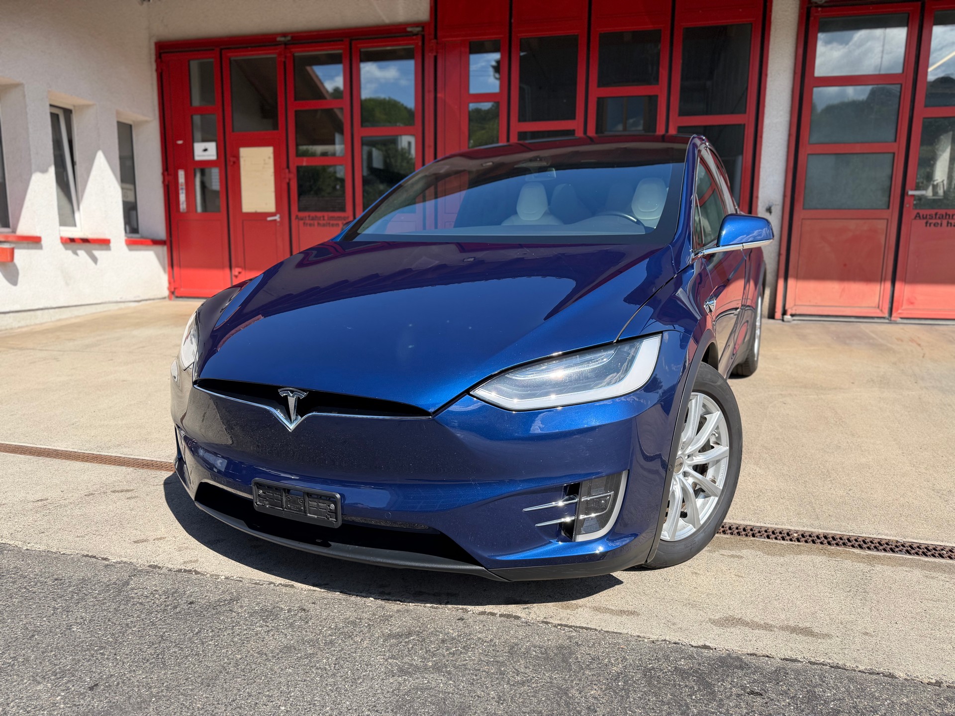TESLA Model X 90 D / SoH 87,4% / 7Sitzer