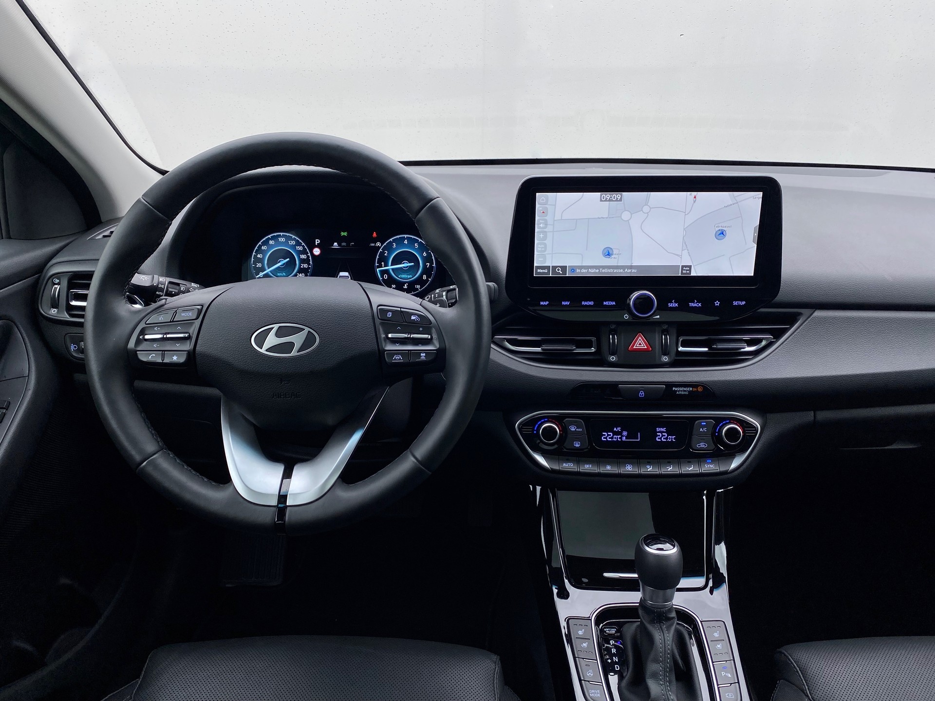 HYUNDAI i30 1.5 *T-GDi*Vertex*Swiss*48V*MildHybrid*DCT*-image-10