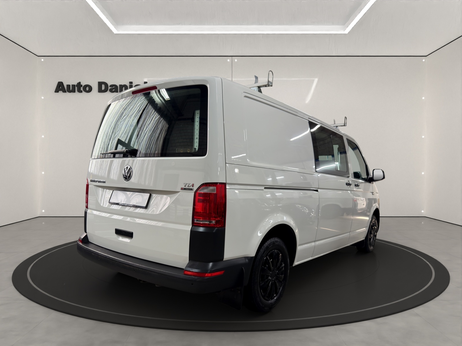 VW T6 2.0 TDI 4Motion 6 Plätzer ( Mit AHK / Sortimo Regale )-image-5