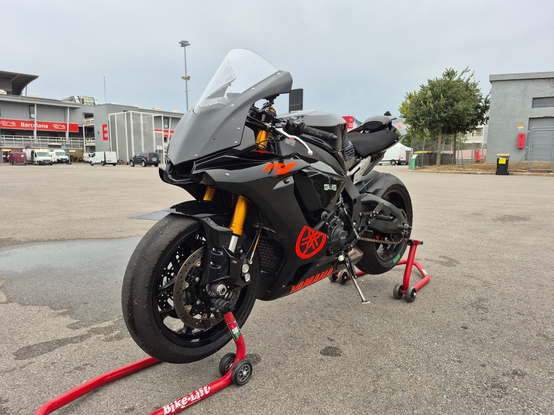 YAMAHA YZF-R1 ABS-image-0