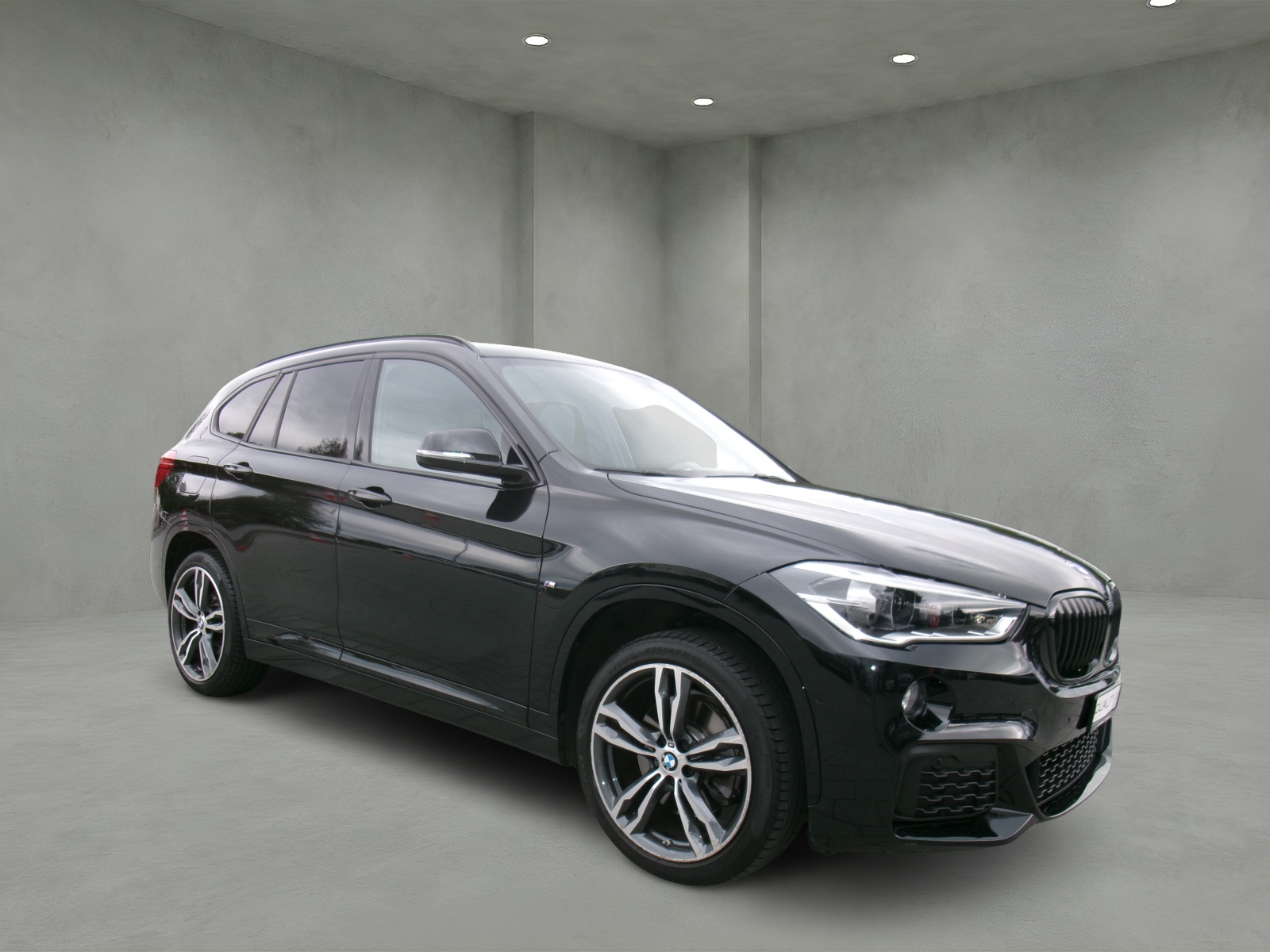BMW X1 xDrive 20d M Sport Steptronic-showroom-element-2