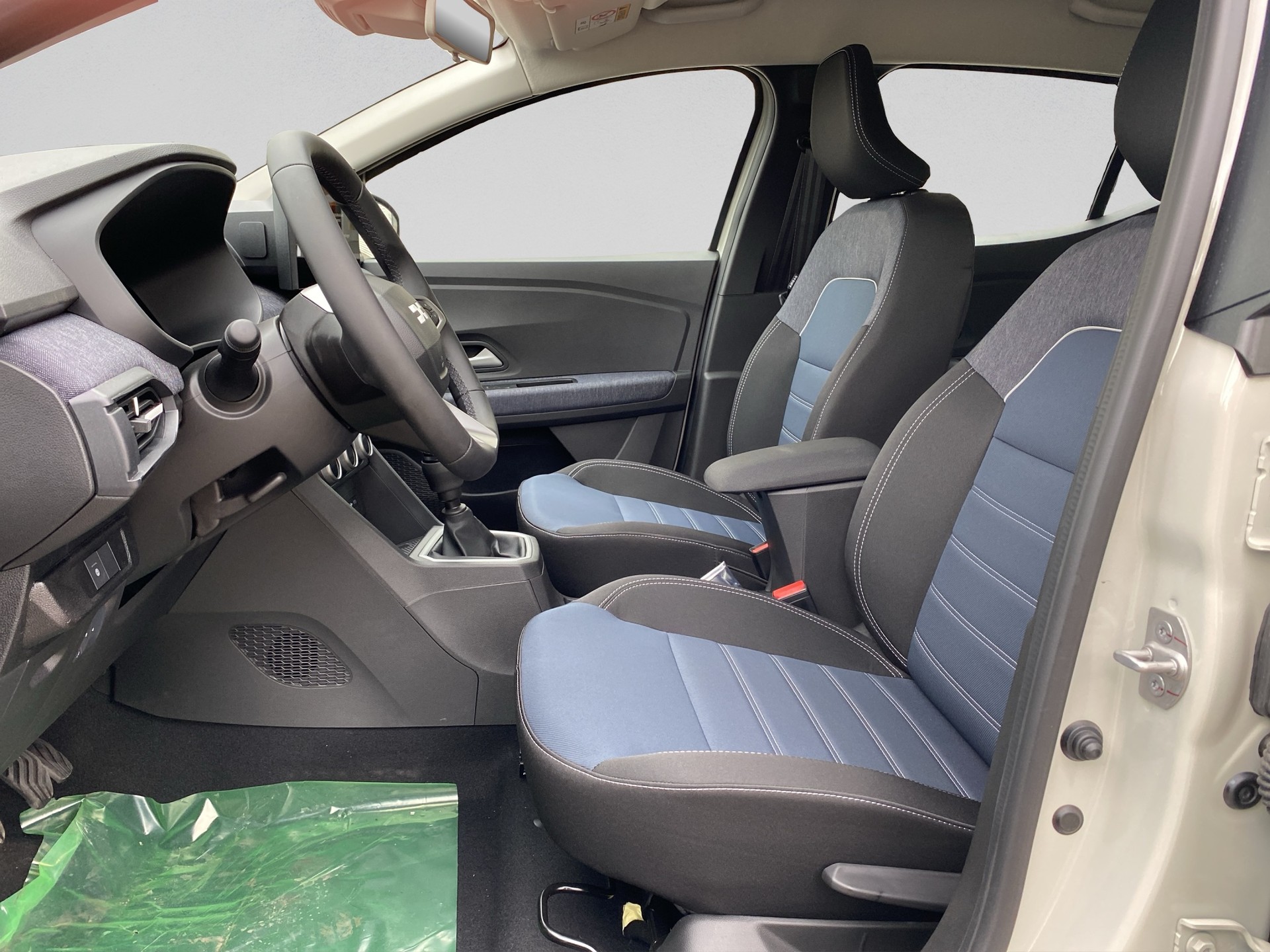 DACIA Sandero TCe 100 Journey-image-8