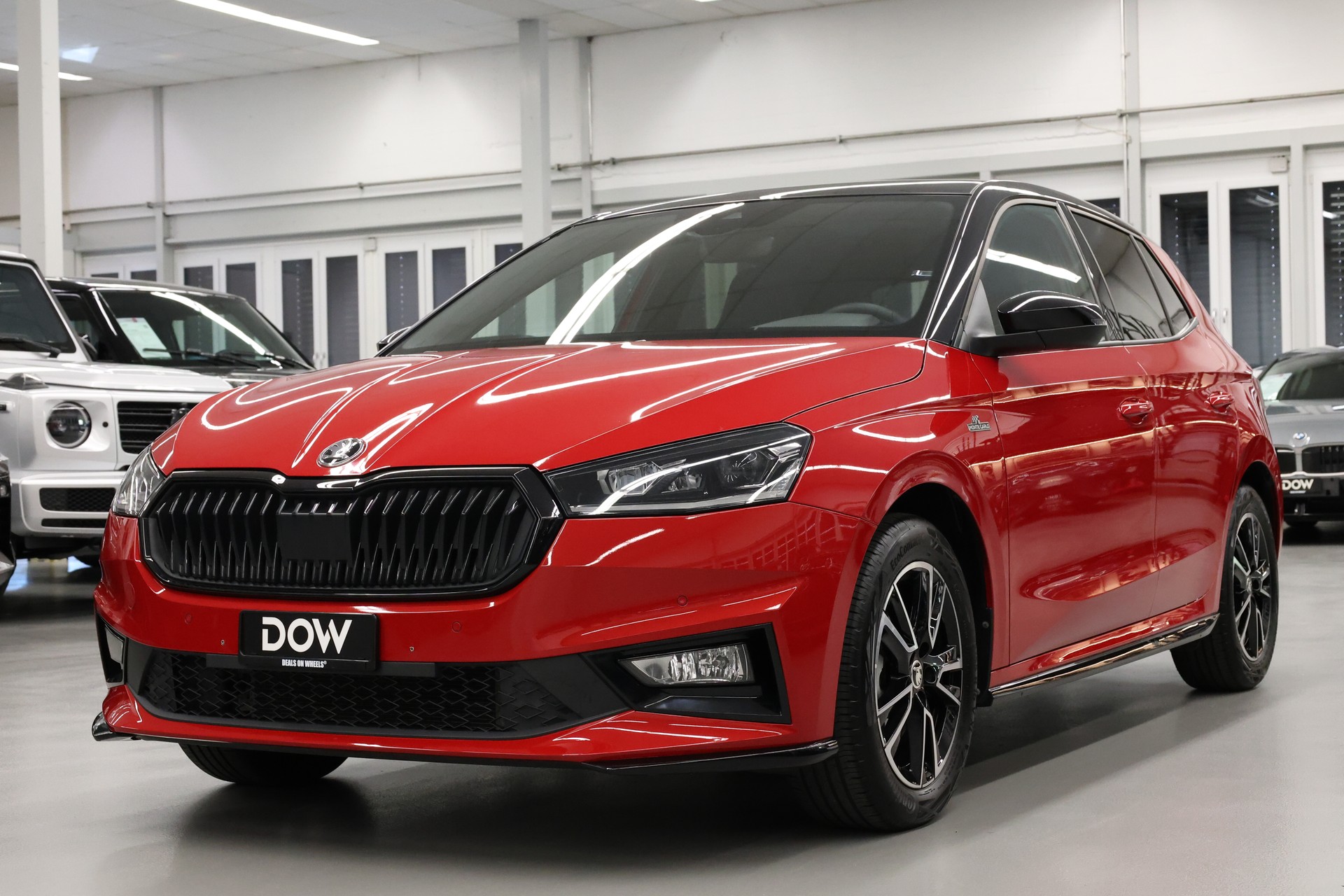 SKODA Fabia 1.0 TSI Monte Carlo DSG-showroom-element-3