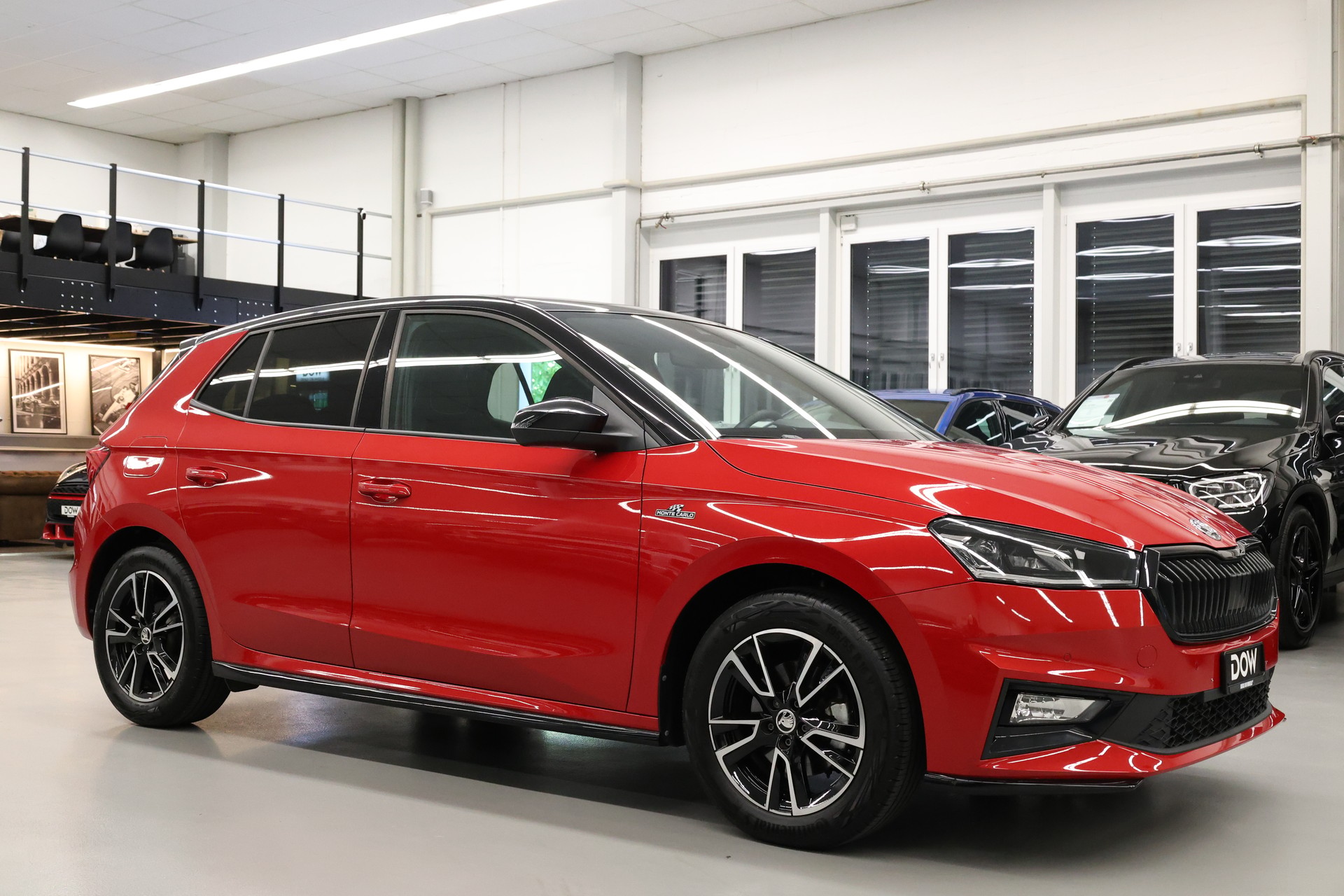 SKODA Fabia 1.0 TSI Monte Carlo DSG-showroom-element-1