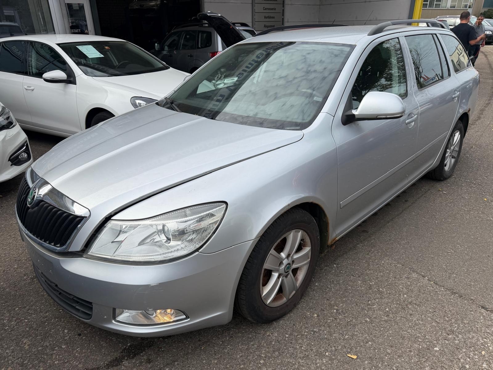 SKODA Octavia Combi 1.8 TSI Stöckli 4x4