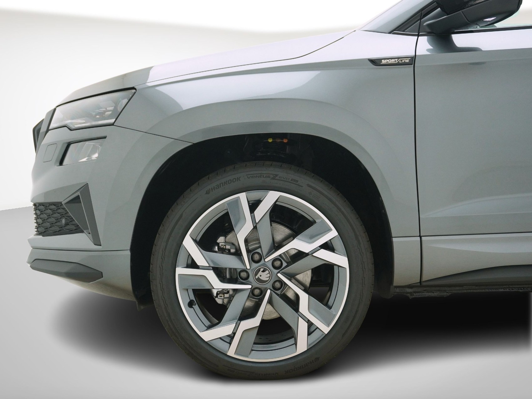 SKODA Karoq 2.0 TDI SportLine DSG 4x4-image-9