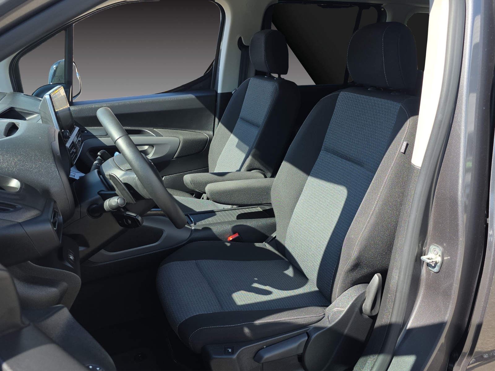 TOYOTA Proace City Verso 1.2 Style Long Automatik-image-14