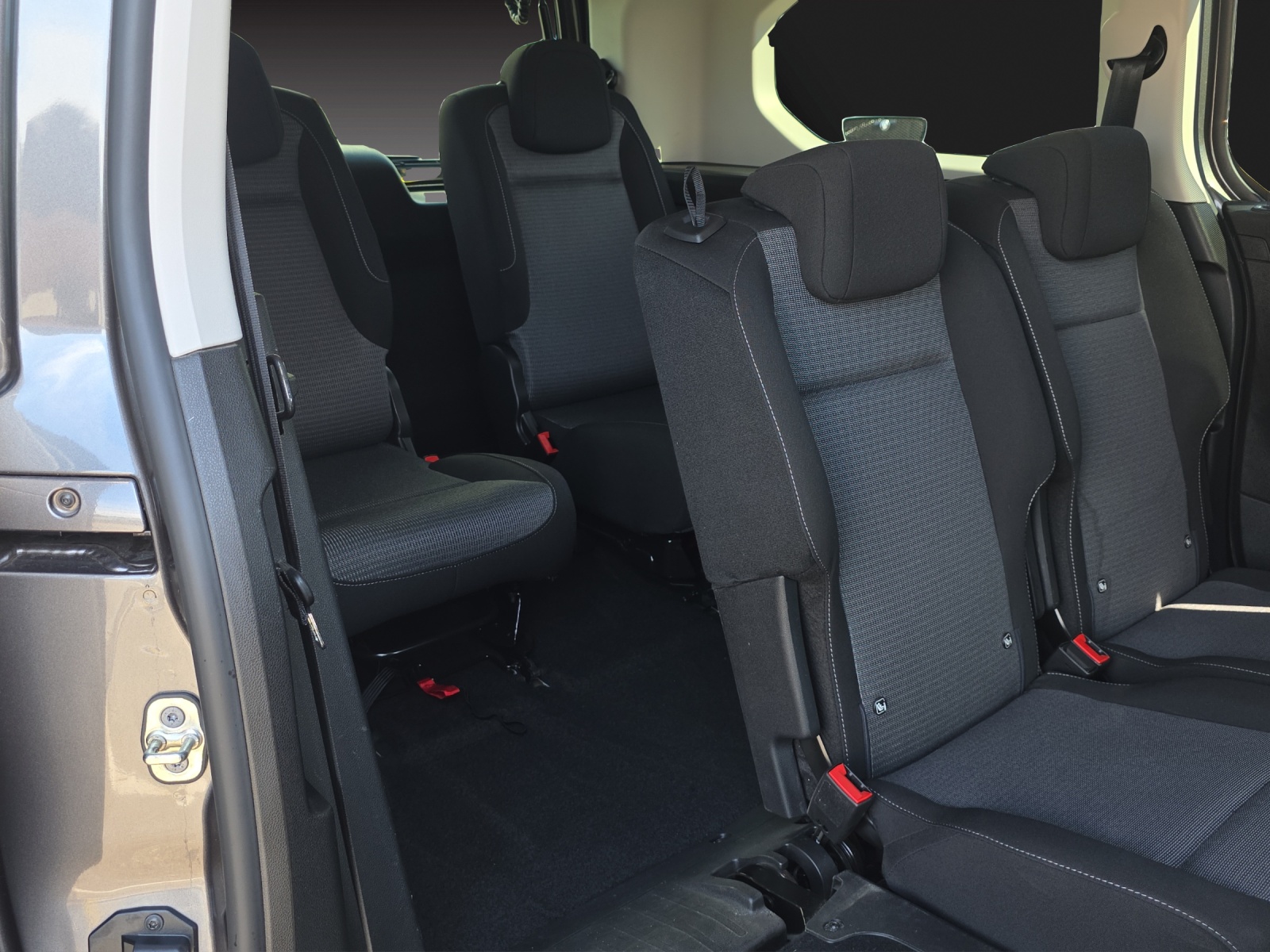 TOYOTA Proace City Verso 1.2 Style Long Automatik-image-15