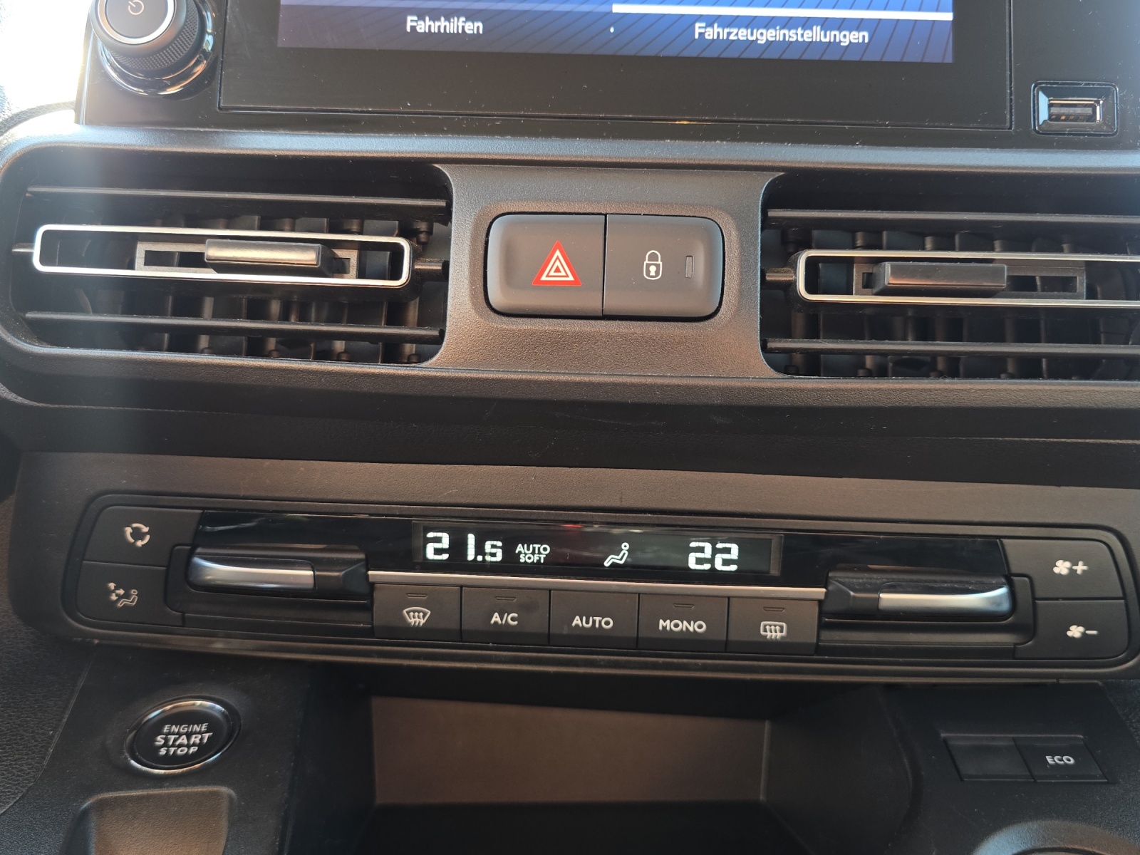 TOYOTA Proace City Verso 1.2 Style Long Automatik-image-13