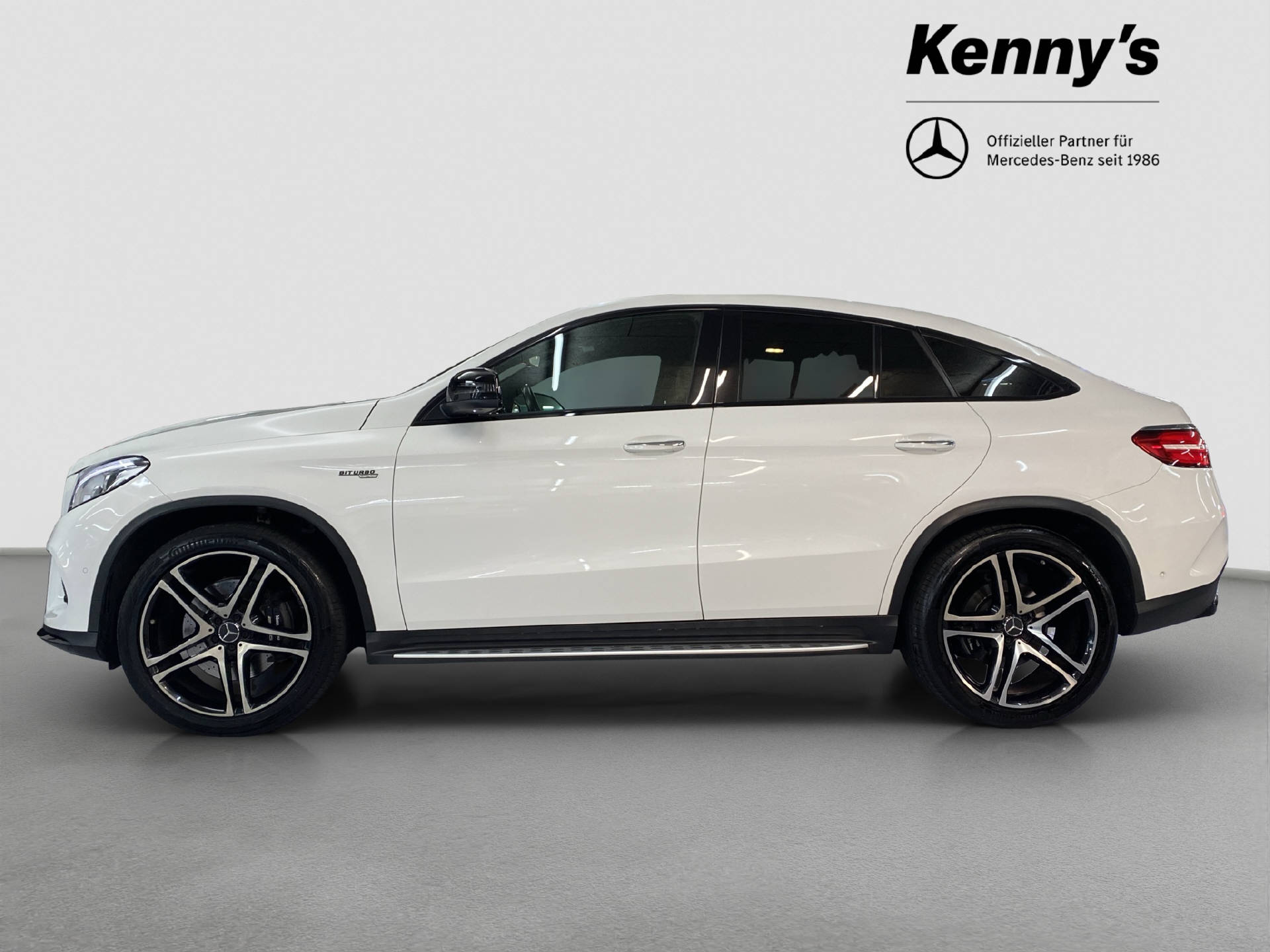MERCEDES-BENZ GLE 450 AMG Coupé-showroom-element-2