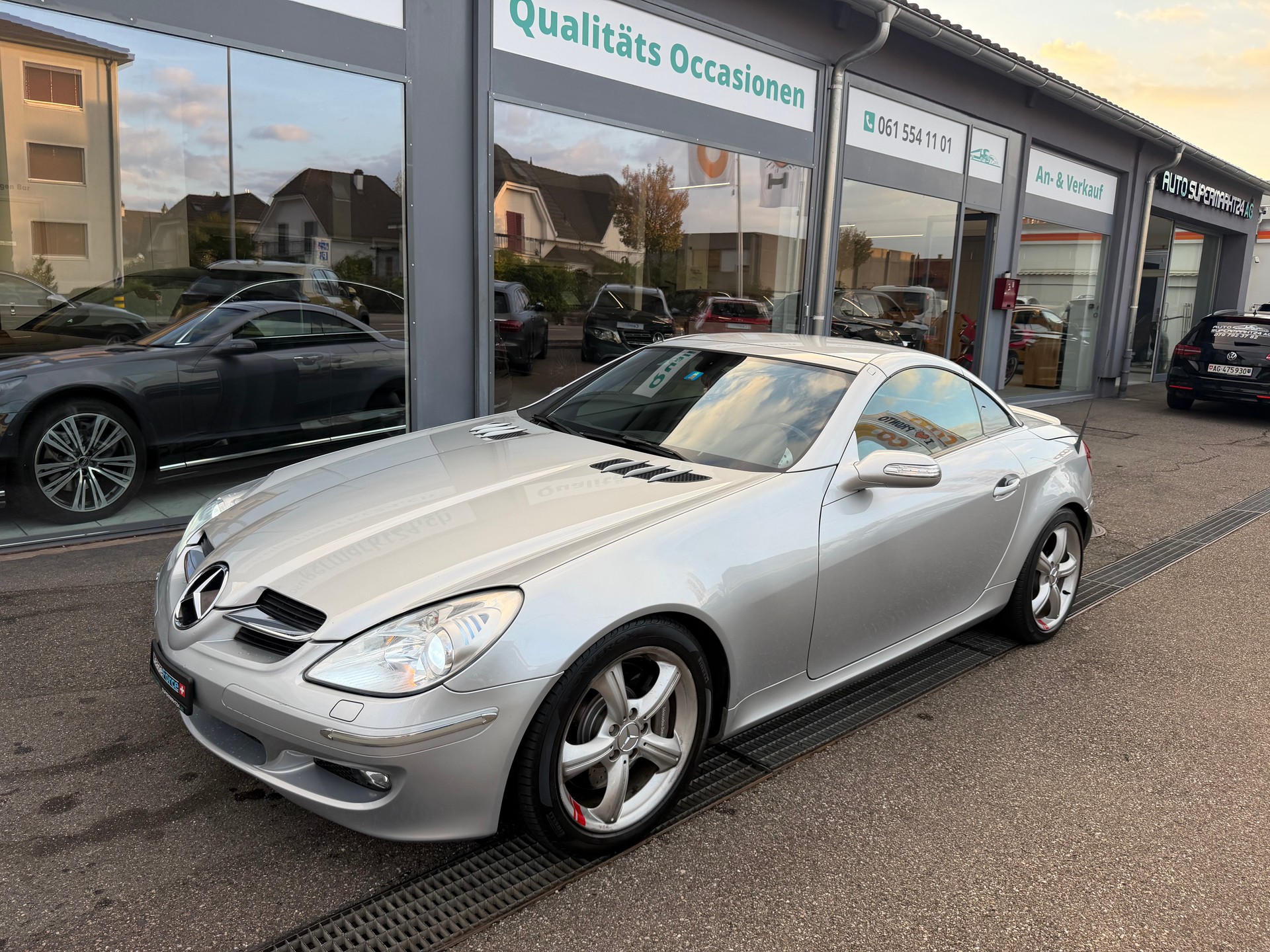 MERCEDES-BENZ SLK 350-image-12