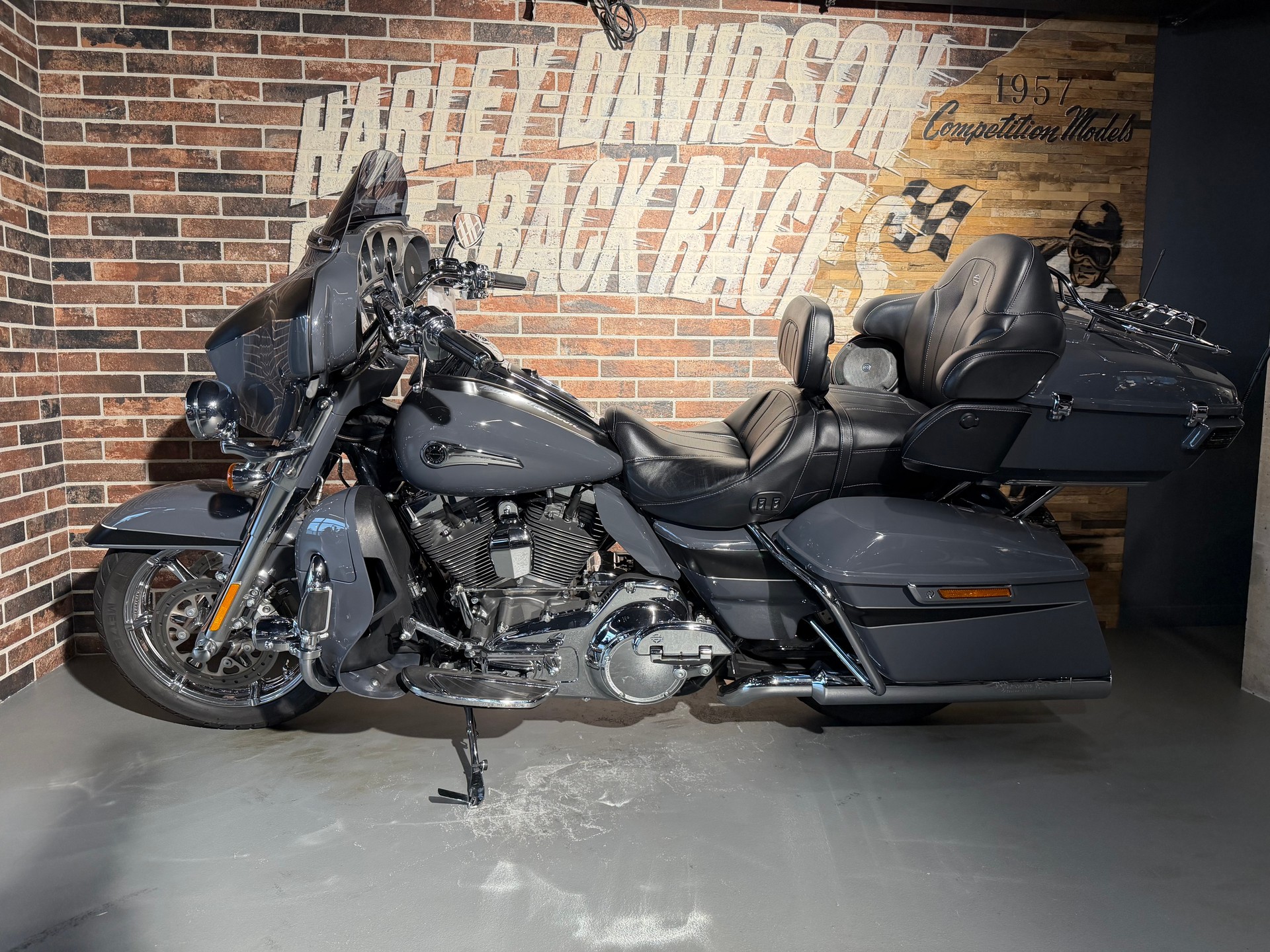 HARLEY-DAVIDSON FLHTKSE Electra Glide Ultra Limited CVO-image-1
