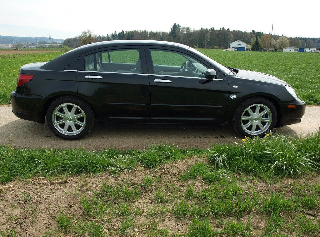 CHRYSLER Sebring 2.7 V6 Limousine Ltd.-showroom-element-3