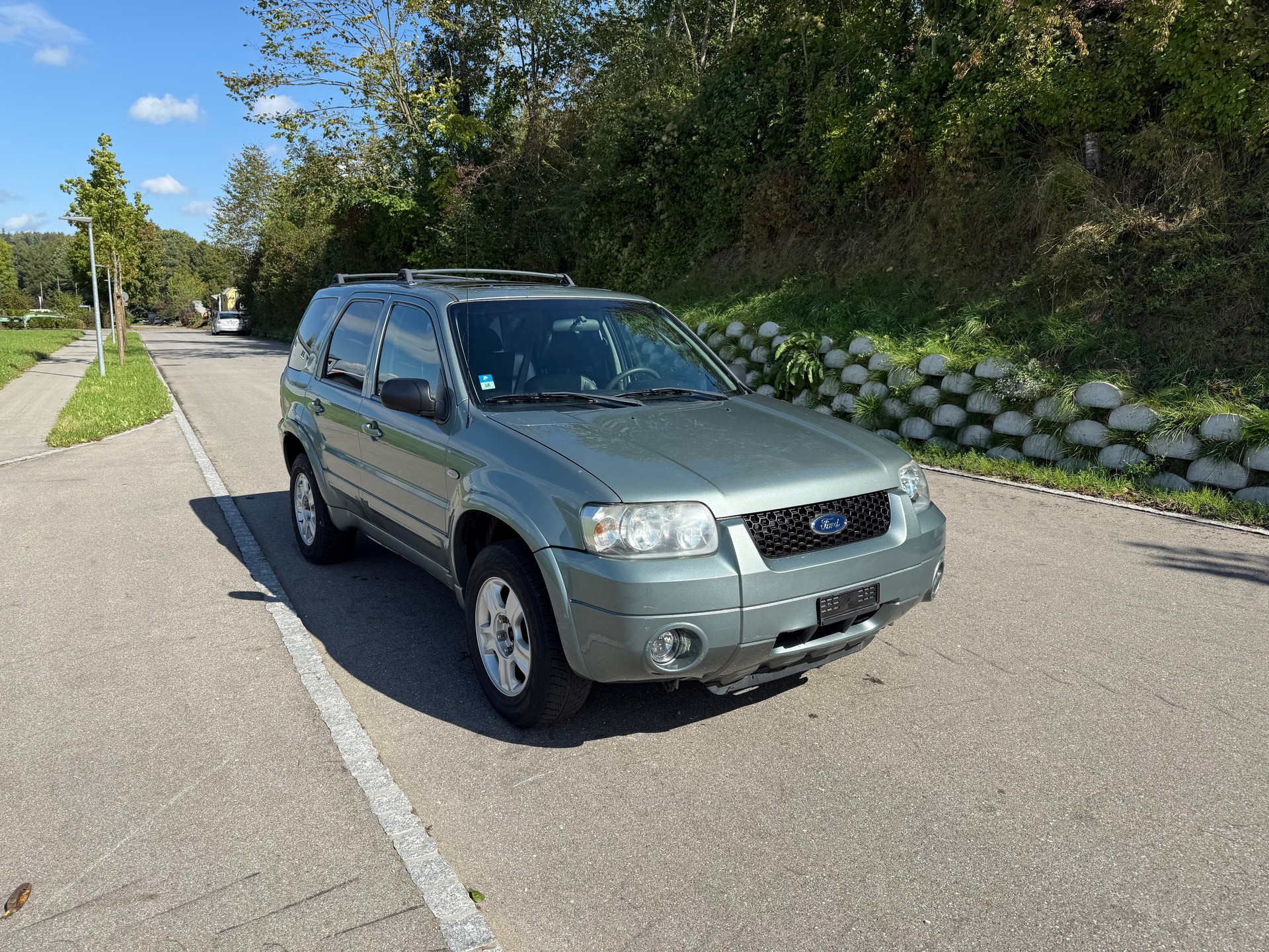 FORD Maverick 3.0 24V Executive-image-2