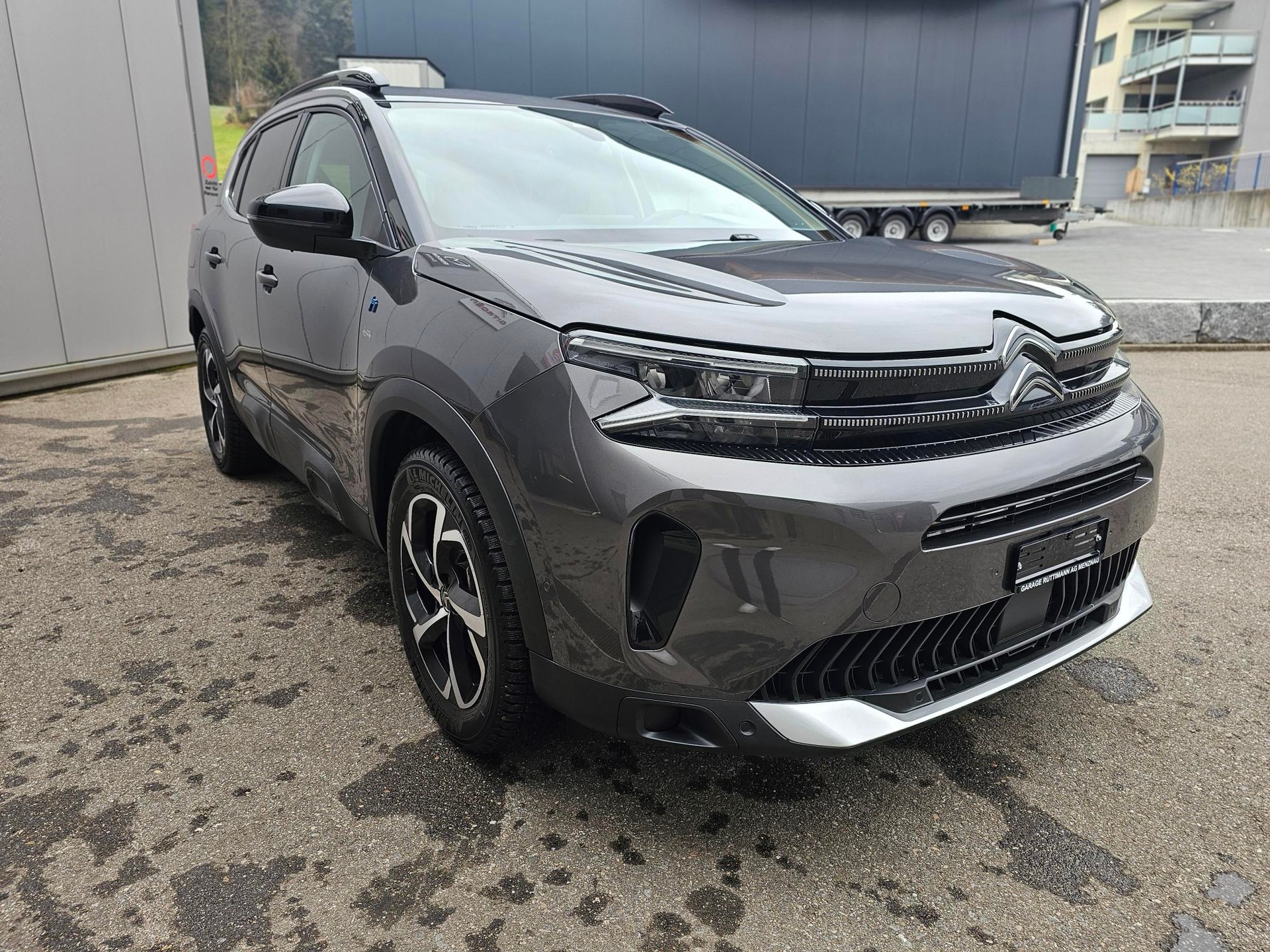 CITROEN C5 Aircross 1.6 PHEV Swiss Edition Plug-in Hybrid-image-3