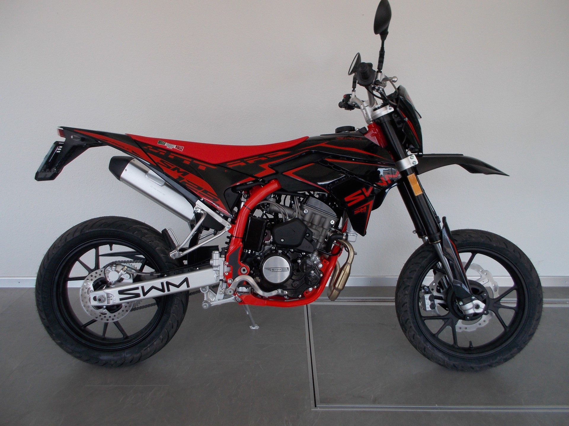 SWM SM 125 R-image-0