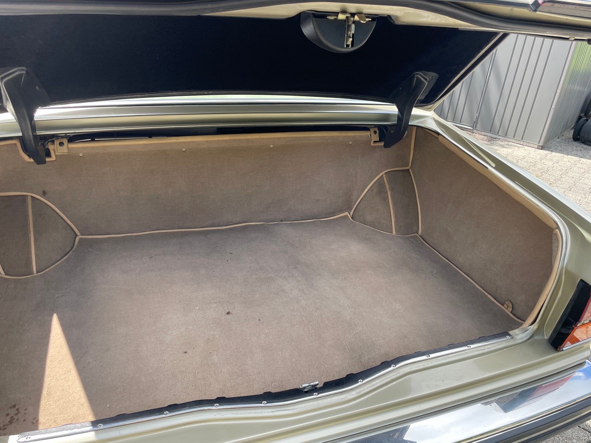 ROLLS-ROYCE Silver Spirit-image-8