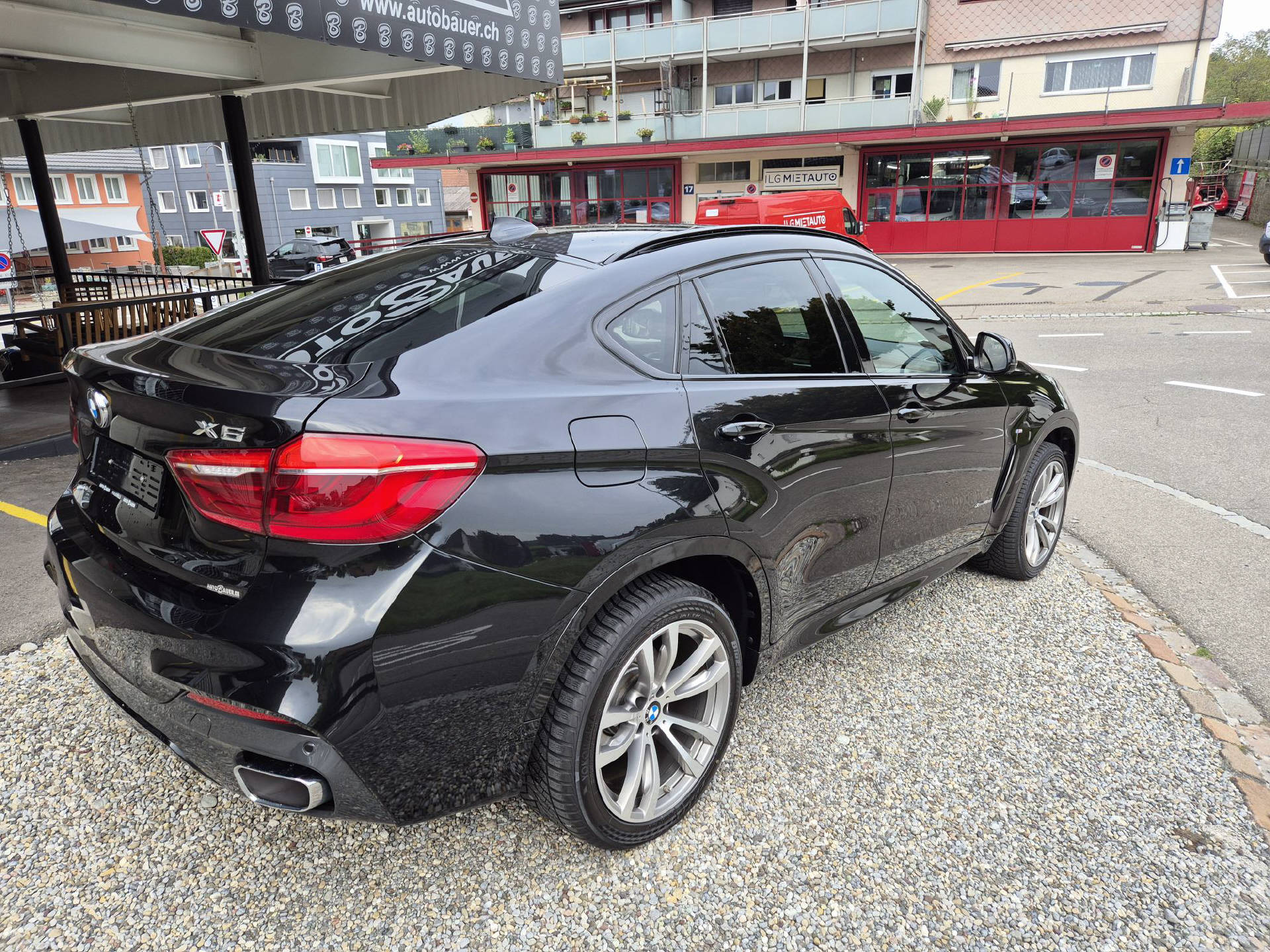 BMW X6 40d xDrive M-Sport-image-7