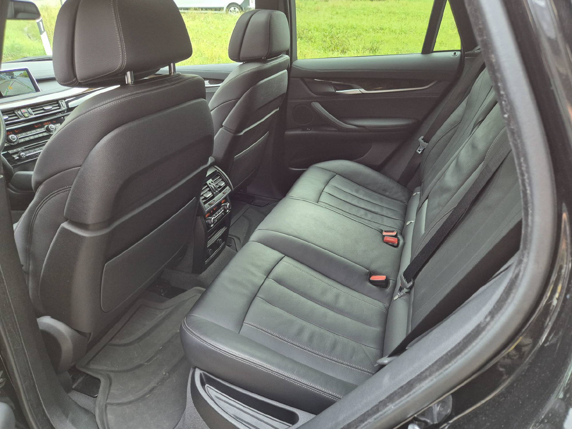 BMW X6 40d xDrive M-Sport-image-14