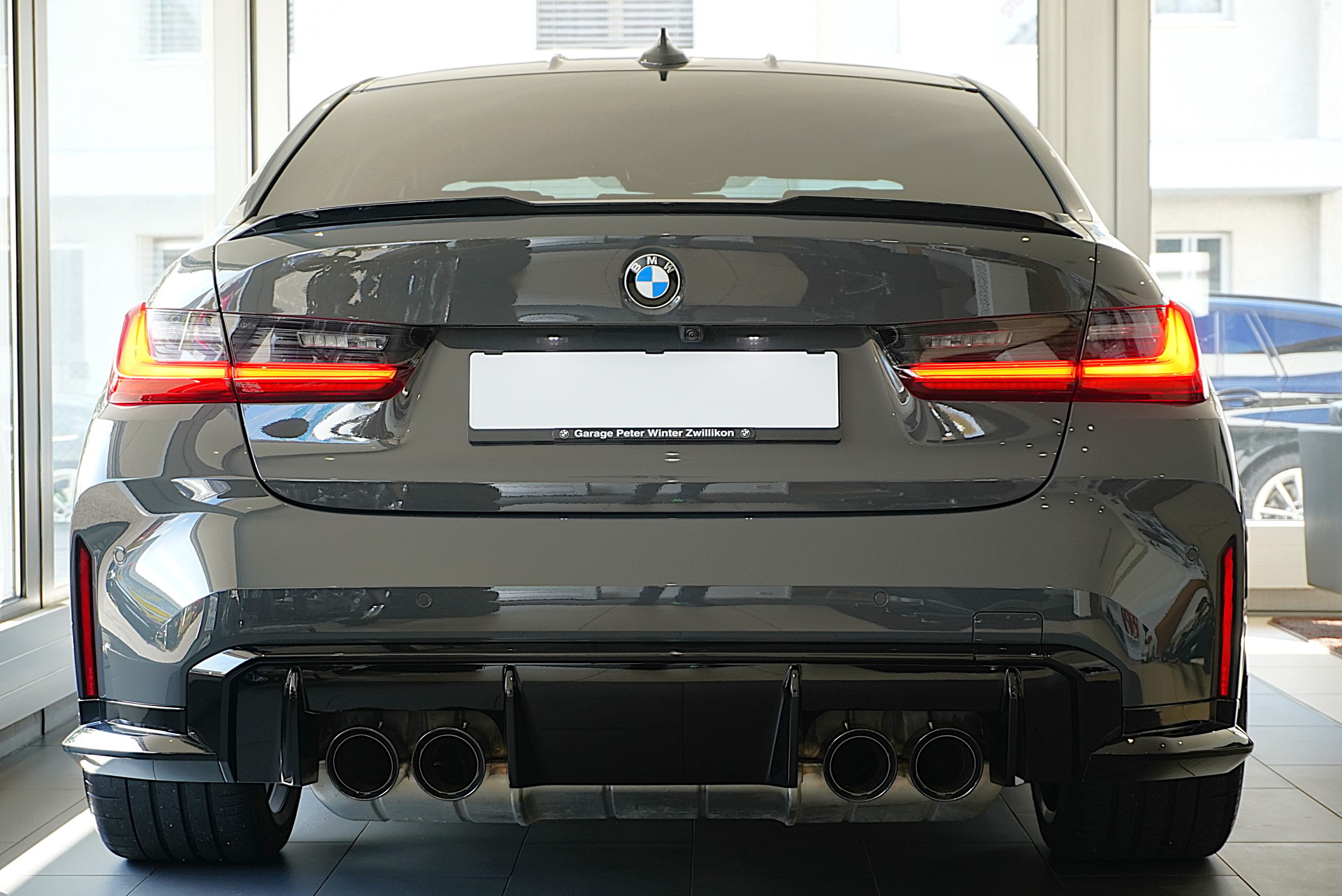 BMW M3 Competition M xDrive-image-6