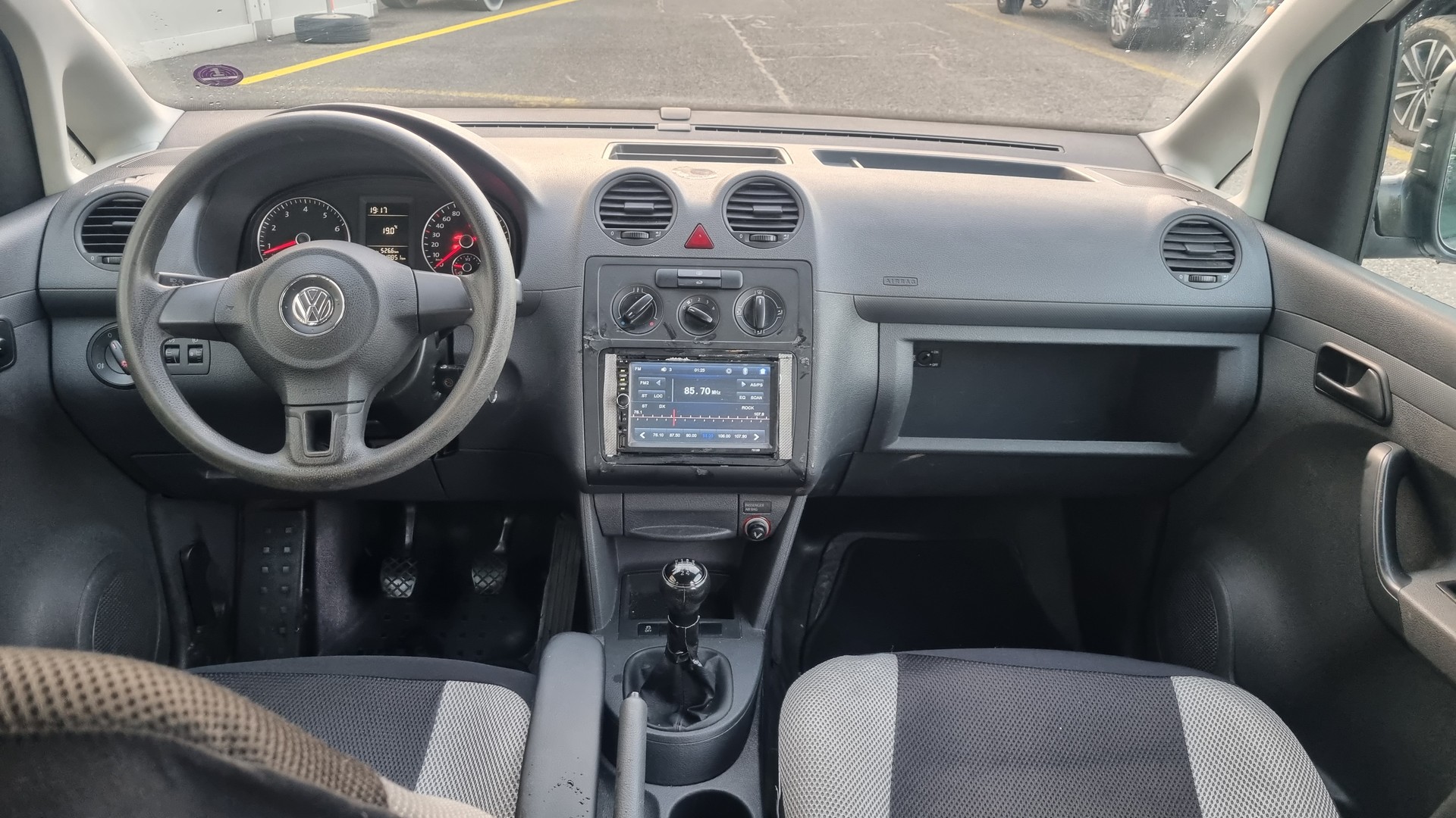 VW Caddy 1.2 TSI-image-9