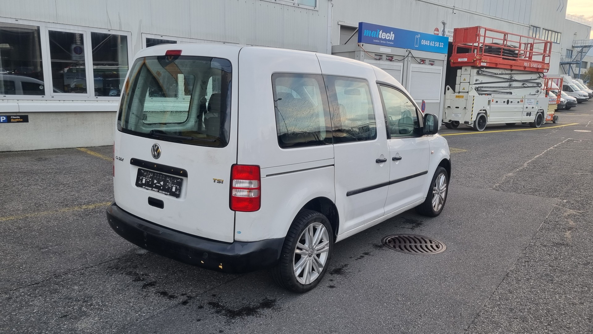 VW Caddy 1.2 TSI-image-2