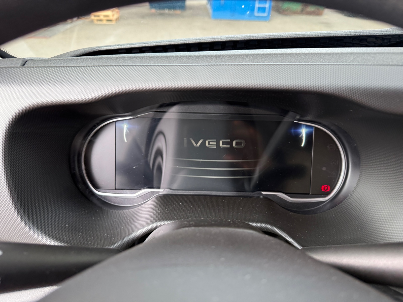 IVECO DAILY MY24 35S16A8 RS 3750 mit Koffer/Hebebühne-Aufbau-image-8