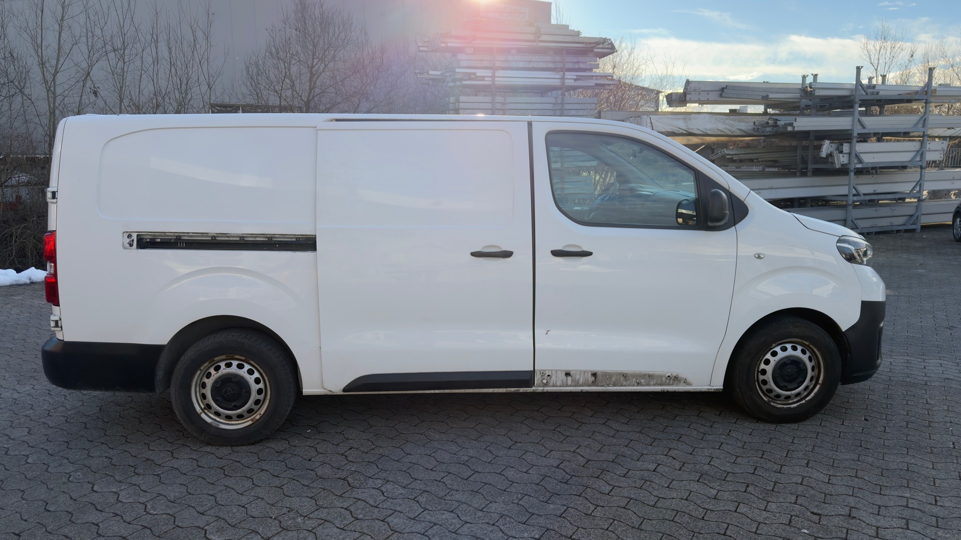 TOYOTA Proace 2.0D Panel Van L2 Terra-image-5