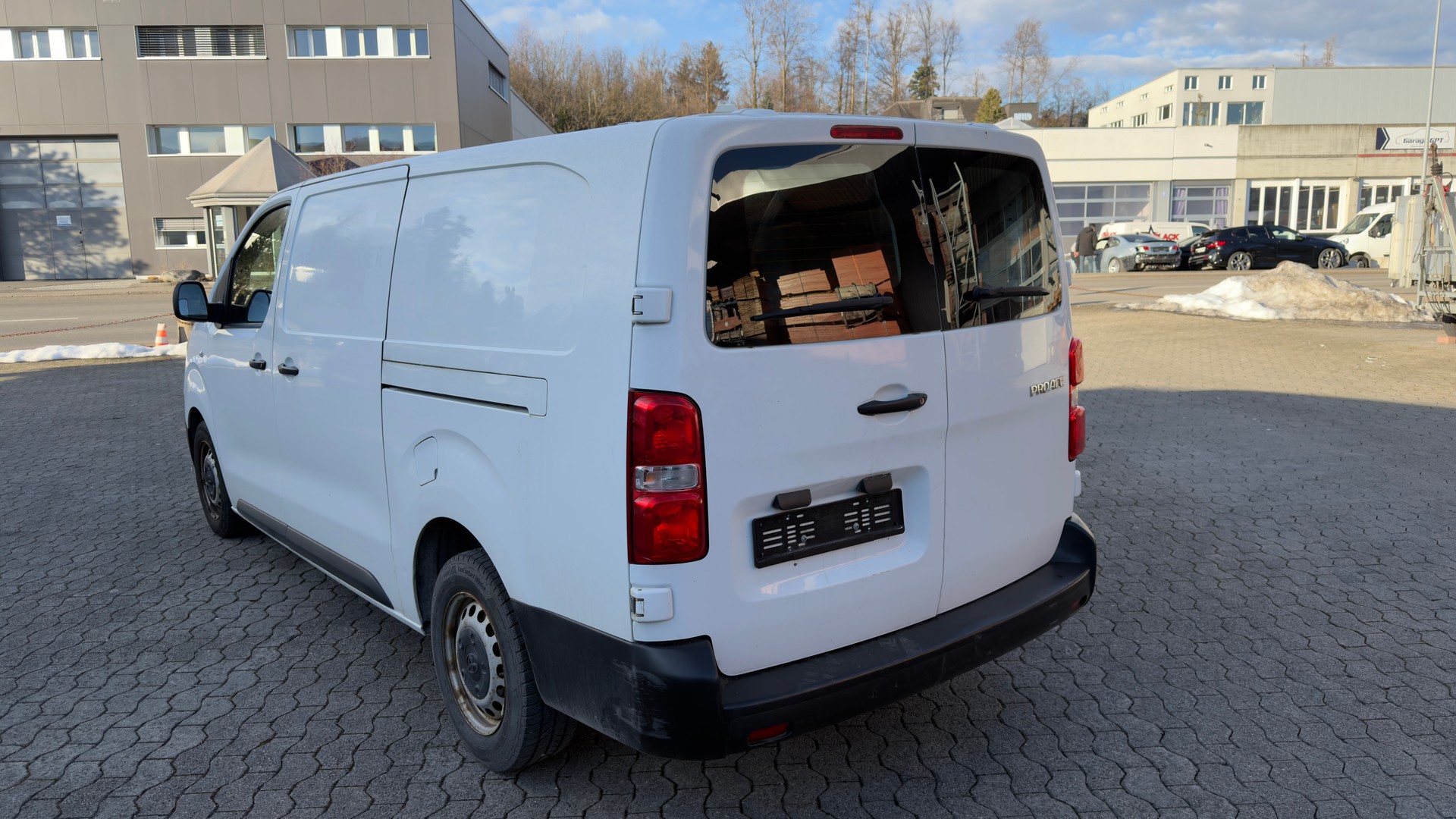 TOYOTA Proace 2.0D Panel Van L2 Terra-showroom-element-2