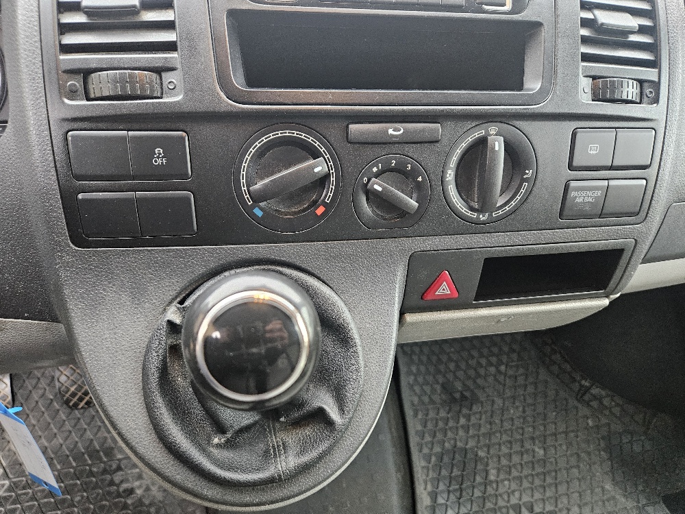 VW T5 2.0 TDI 4Motion-image-14