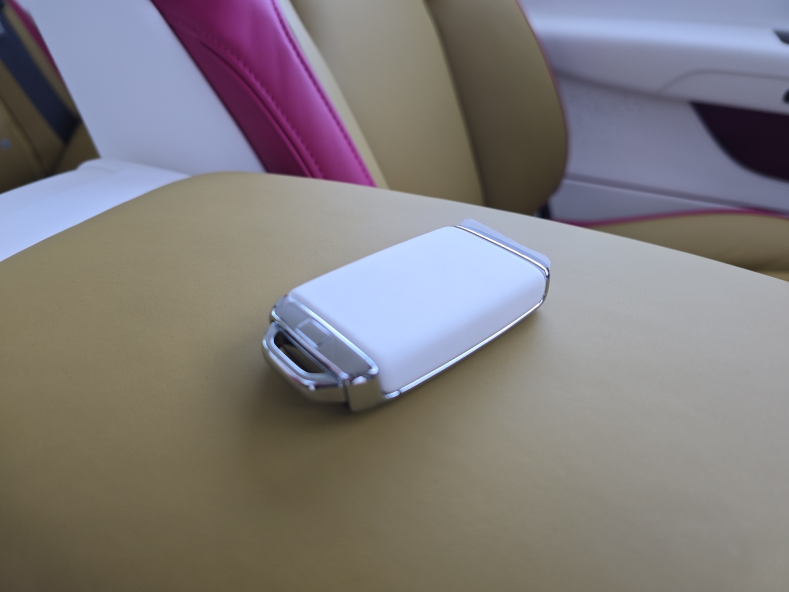 ROLLS-ROYCE SPECTRE Serie I - Demo Fahrzeug - Herstellergarantie bis März 2030-image-16
