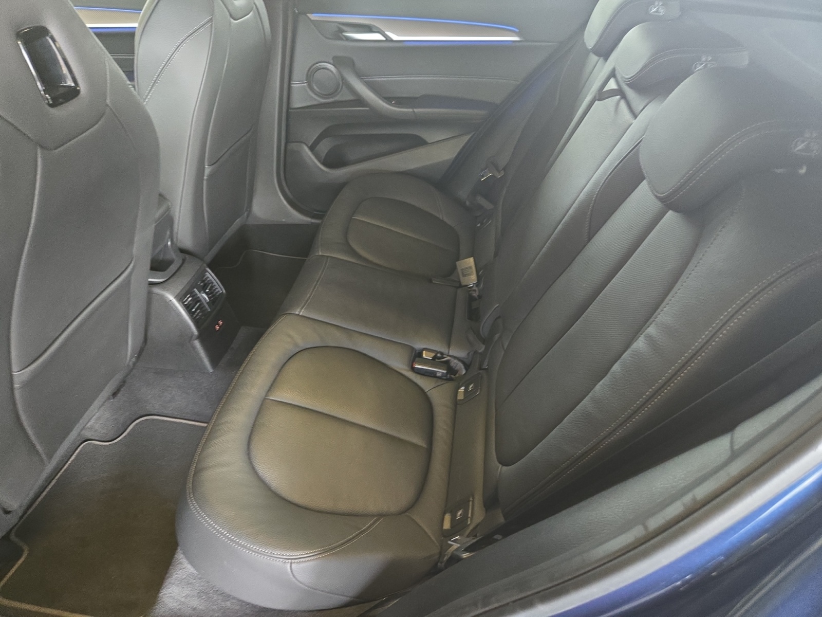 BMW X2 20i xDrive-image-10