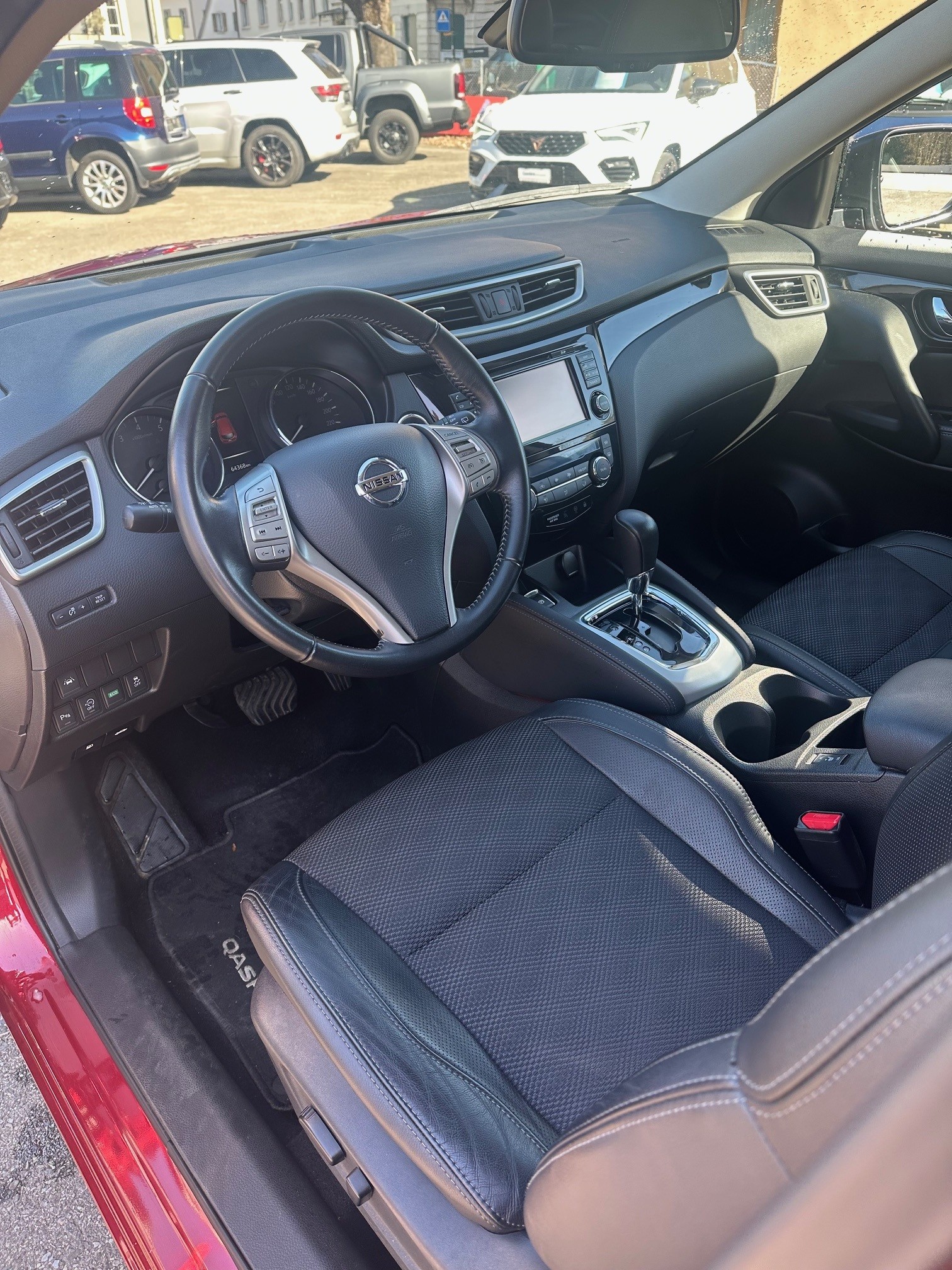 NISSAN Qashqai 1.2 DIG-T 360° Xtronic CVT-image-4