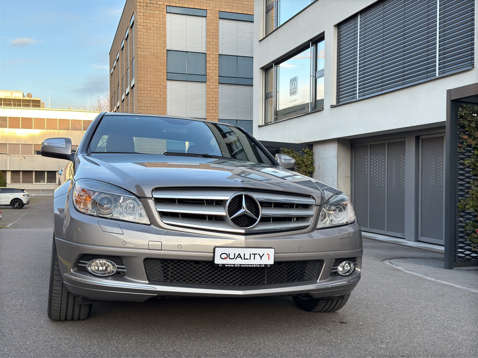 MERCEDES-BENZ C 350 Avantgarde 4Matic *Liebhaberfahrzeug*-image-19