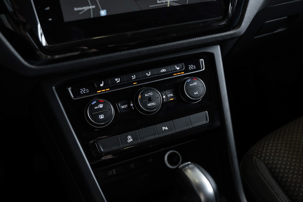 VW Touran 1.6 TDI BlueMotion Technology Comfortline DSG-image-23