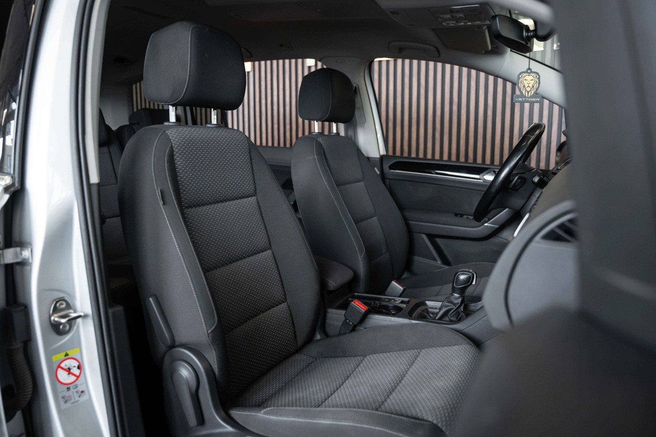 VW Touran 1.6 TDI BlueMotion Technology Comfortline DSG-image-14