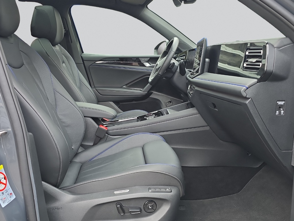 VW Tiguan 2.0 TSI R-Line DSG 4motion-image-9