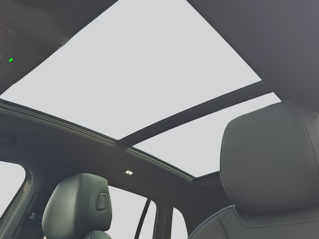 VW Tiguan 2.0 TSI R-Line DSG 4motion-image-25
