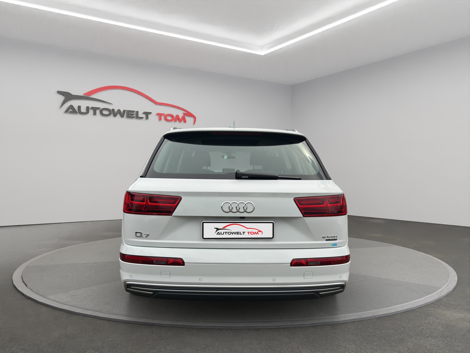 AUDI Q7 e-tron Plug-in Hybrid 3.0 TDI *Anhängerkupplung* quattro tiptronic-image-3