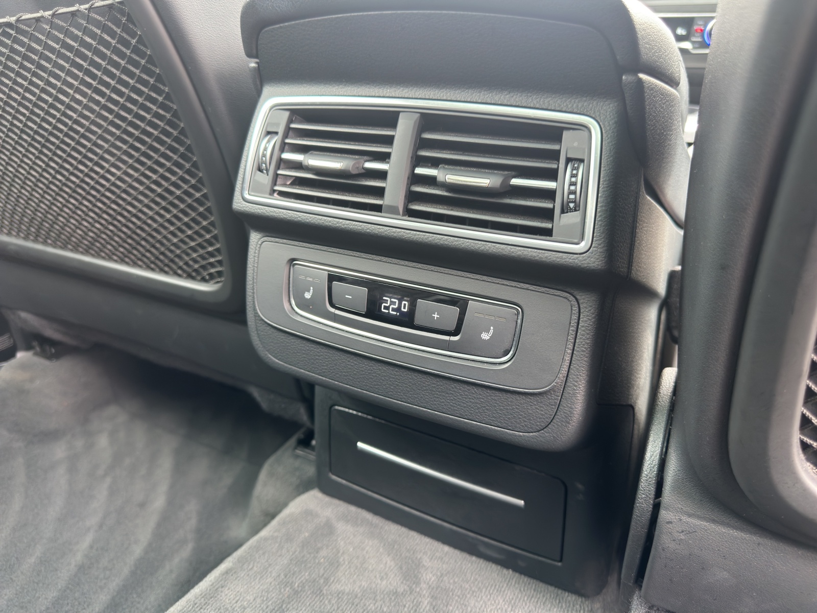 AUDI Q7 e-tron Plug-in Hybrid 3.0 TDI *Anhängerkupplung* quattro tiptronic-image-13