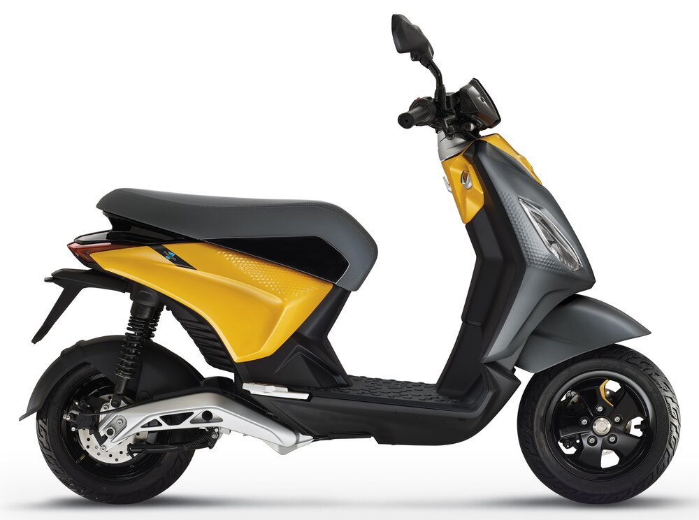 PIAGGIO Piaggio 1 Active 60km/h Full Electric-showroom-element-1