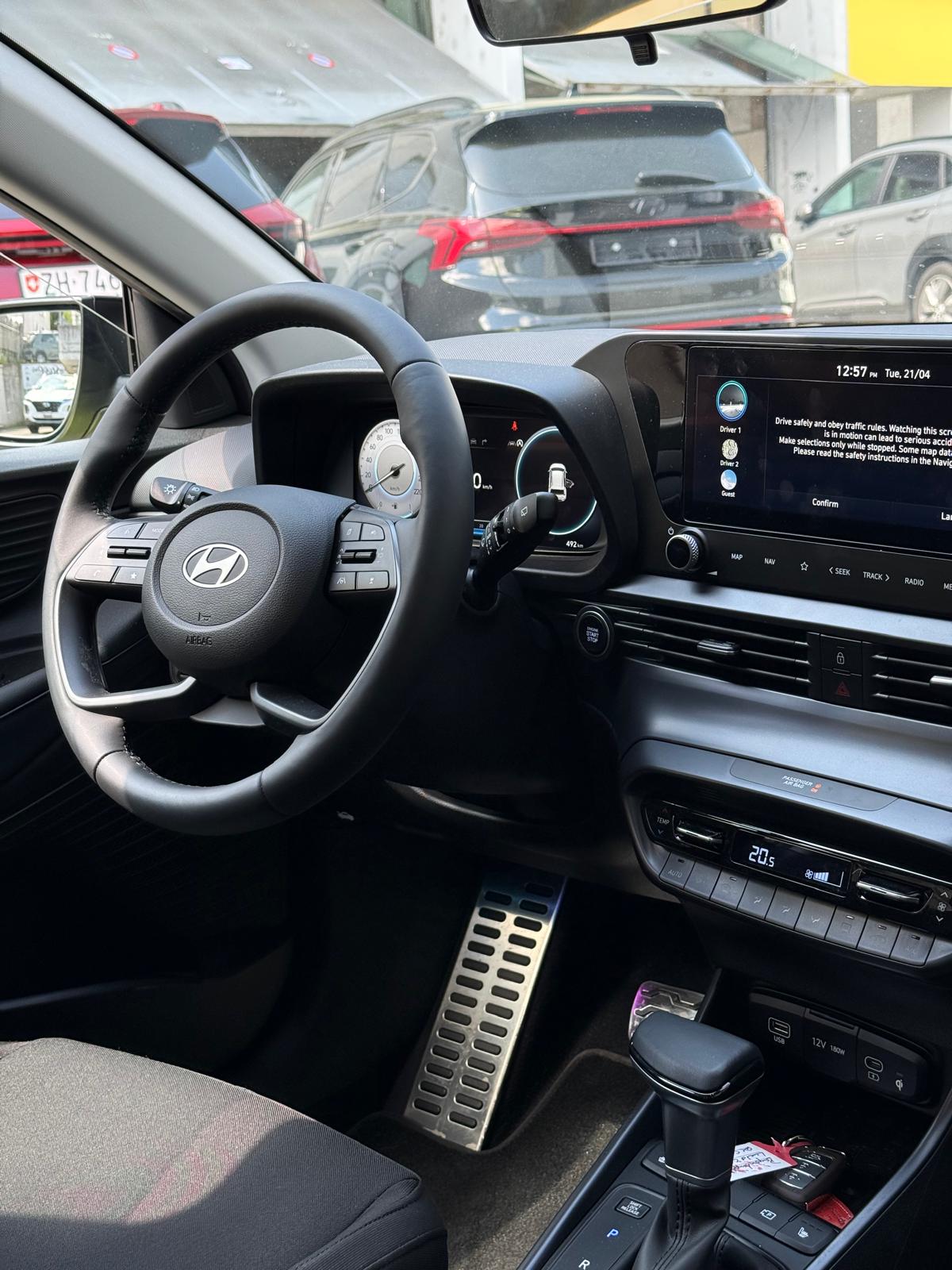 HYUNDAI Bayon 1.0 T-GDi Amplia-image-12