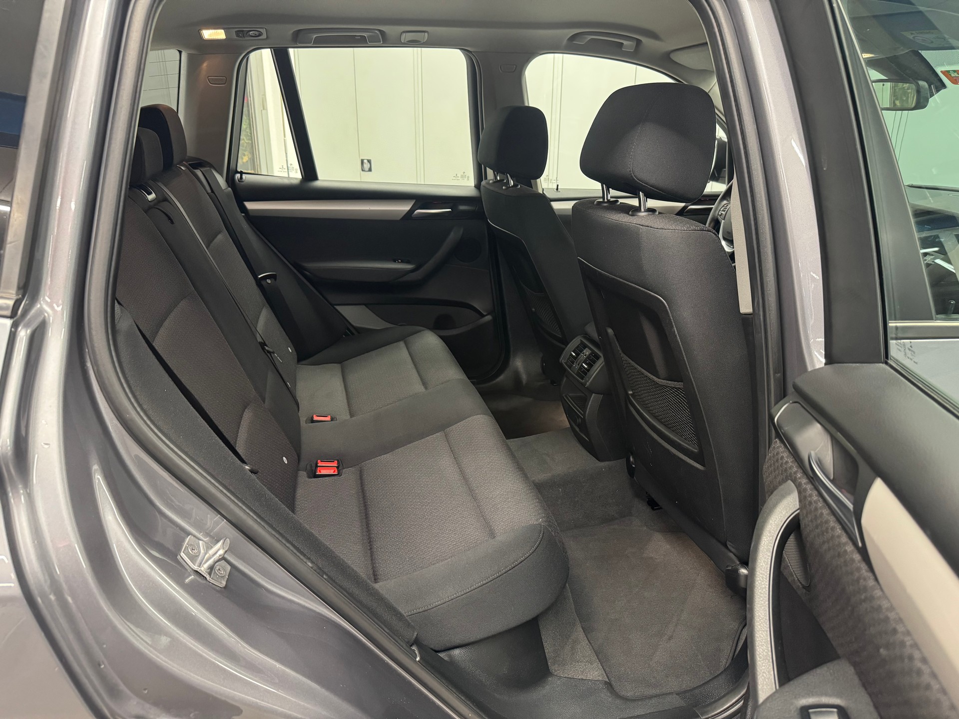BMW X3 xDrive 20d Steptronic-image-12