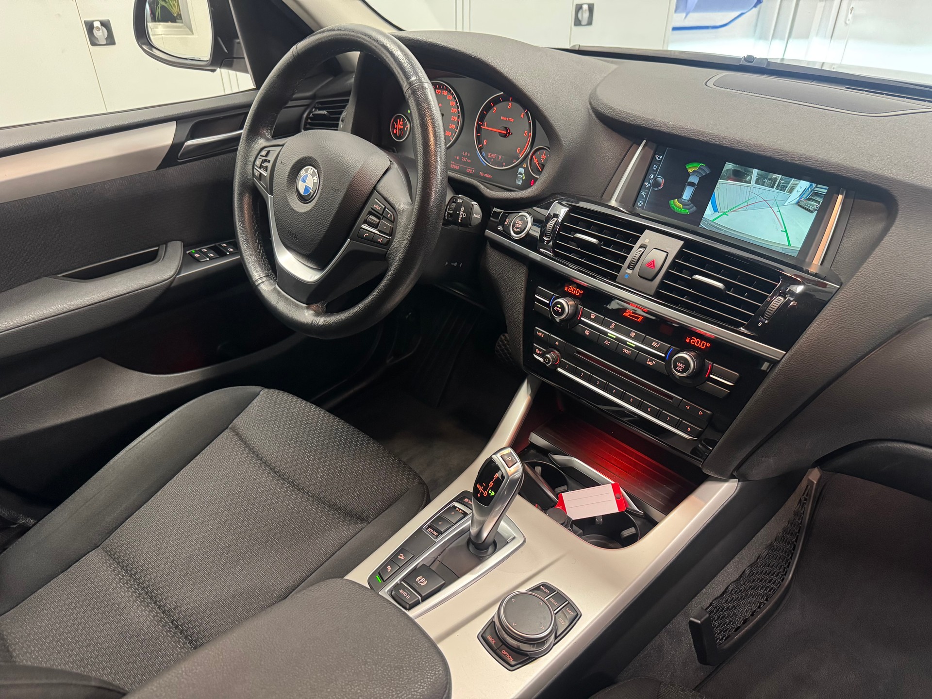 BMW X3 xDrive 20d Steptronic-image-8