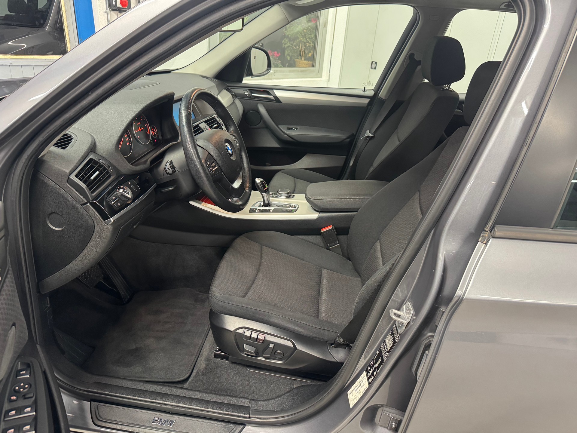 BMW X3 xDrive 20d Steptronic-image-6