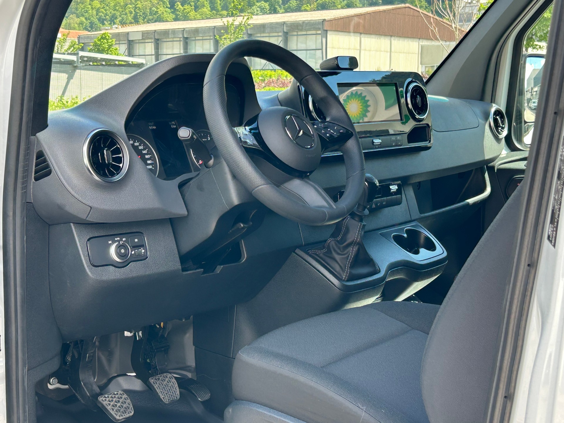 MERCEDES-BENZ Sprinter 315 CDI PRO KA Standard-image-13